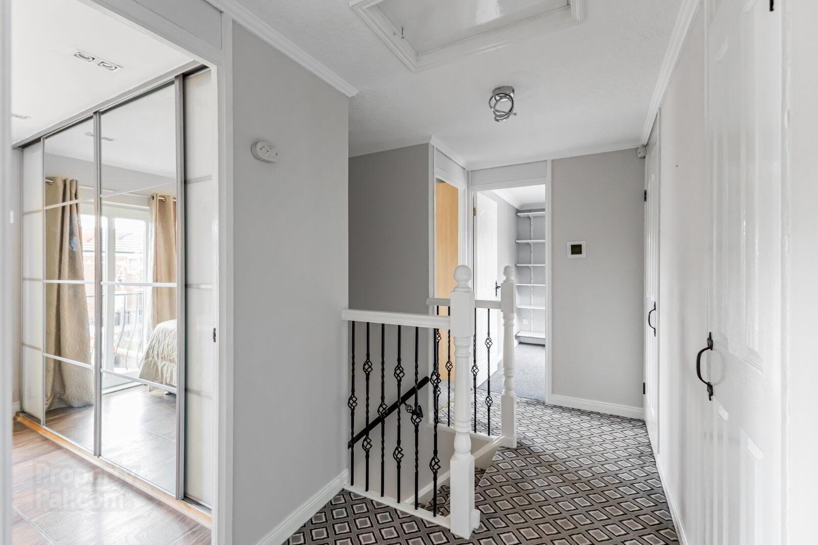 12 Vernon Court 16 of 26