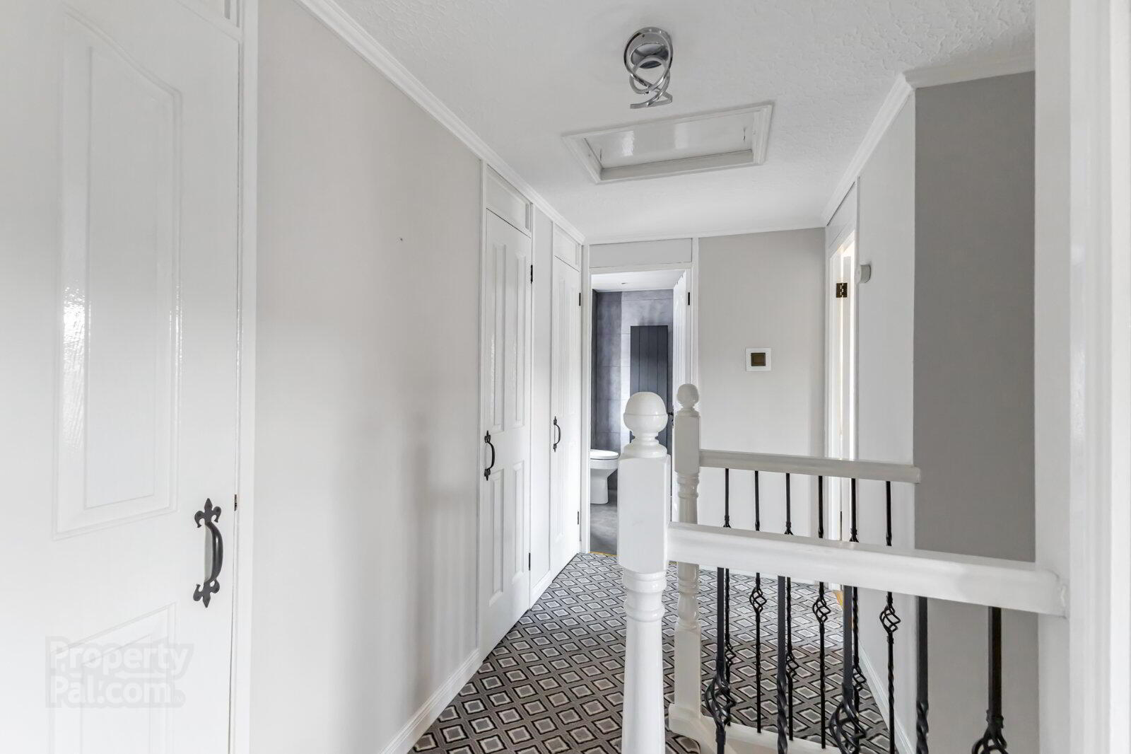 12 Vernon Court 22 of 26