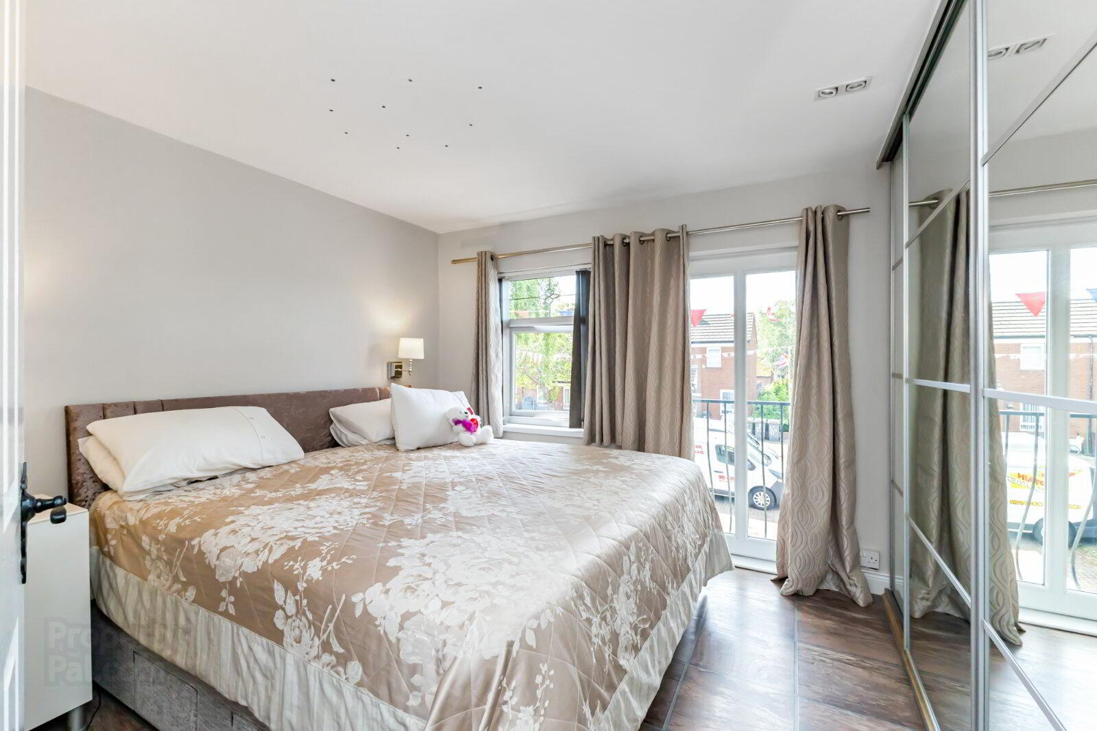 12 Vernon Court 17 of 26