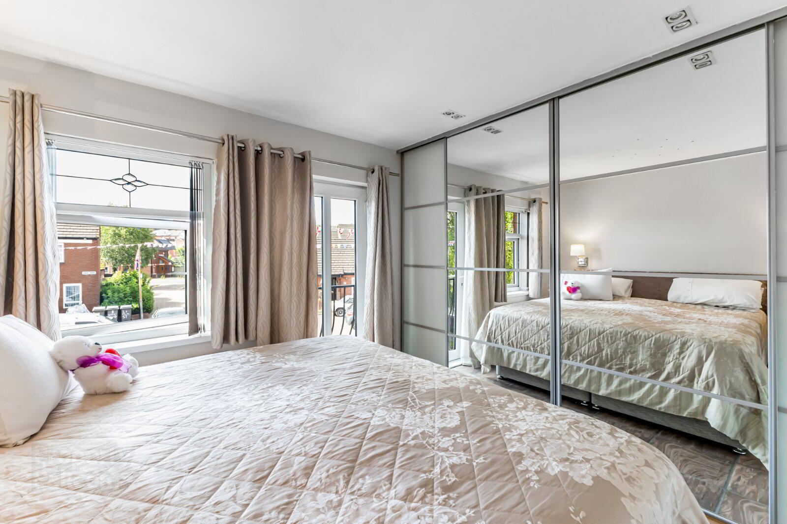 12 Vernon Court 18 of 26