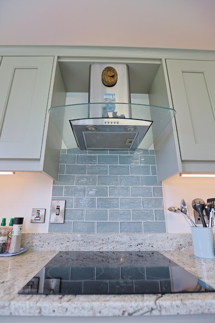 21 Farra Road 26 of 77