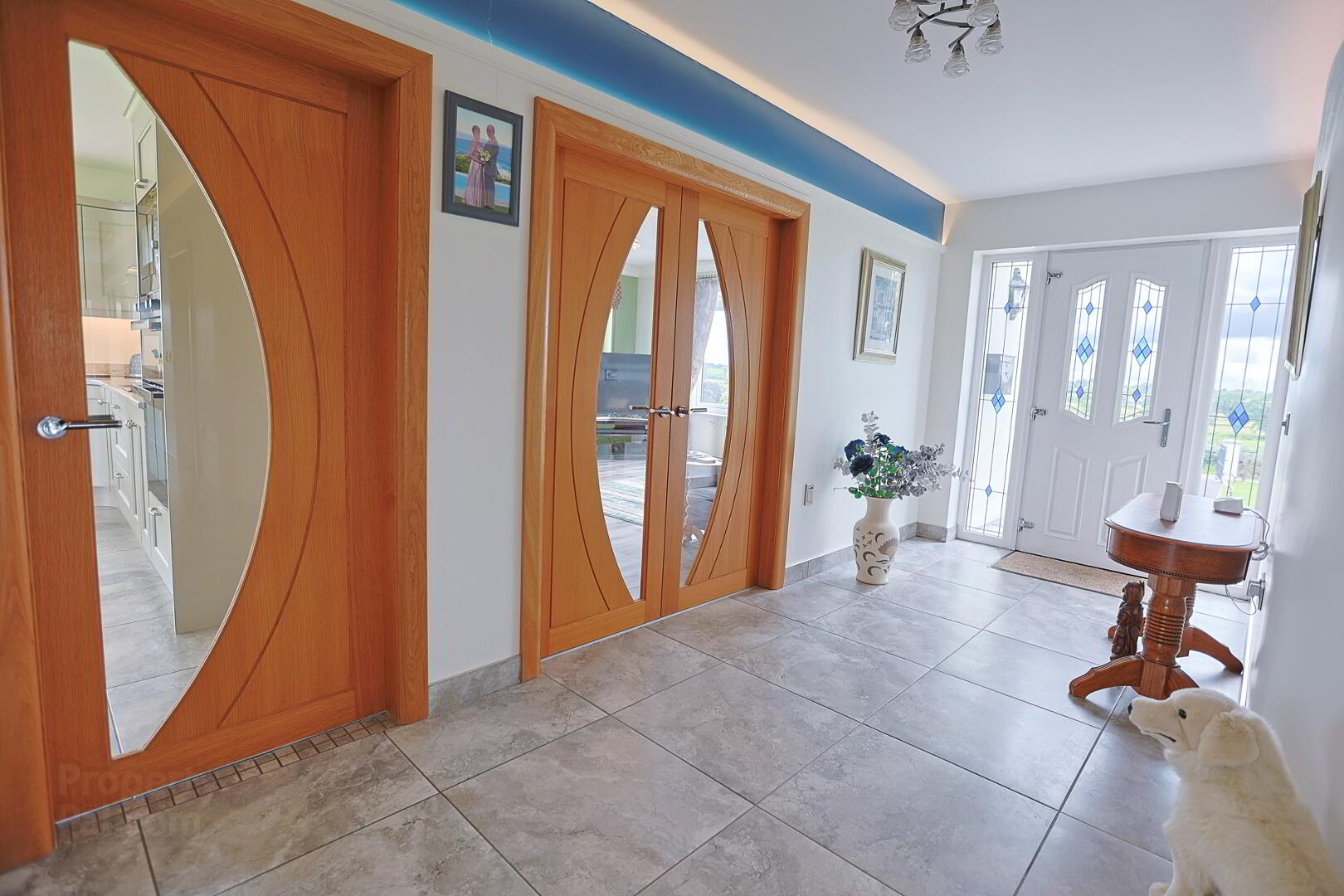21 Farra Road 9 of 77