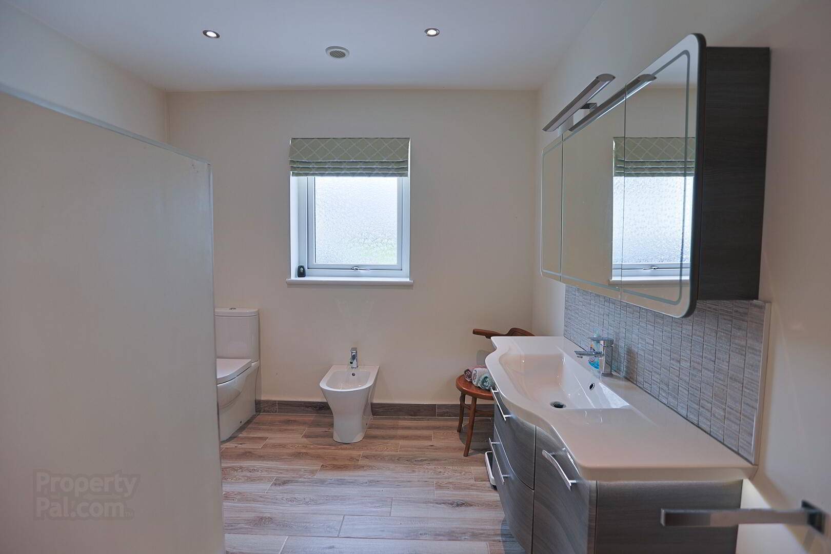 21 Farra Road 60 of 77