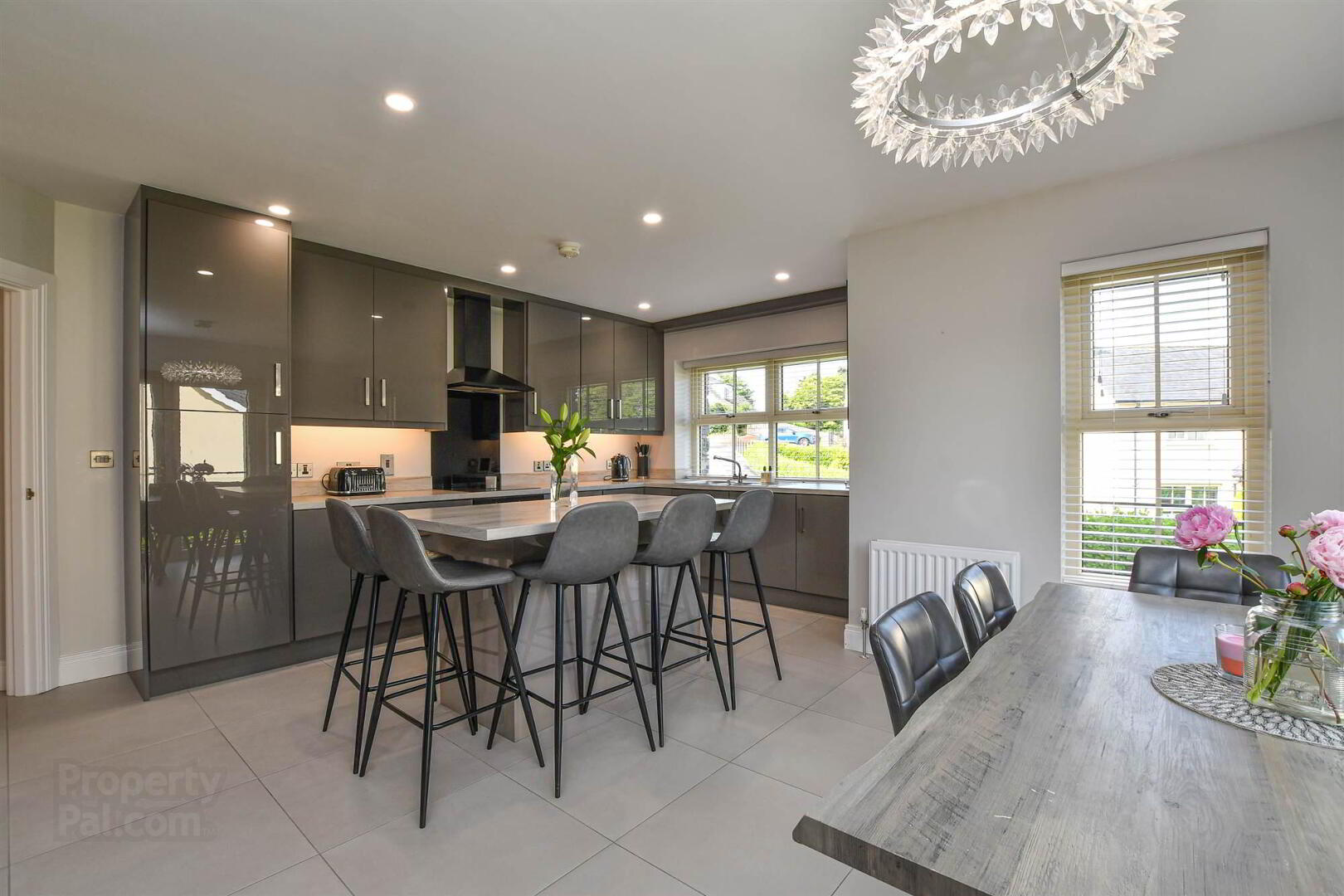4 Strangford Manor 12 of 35