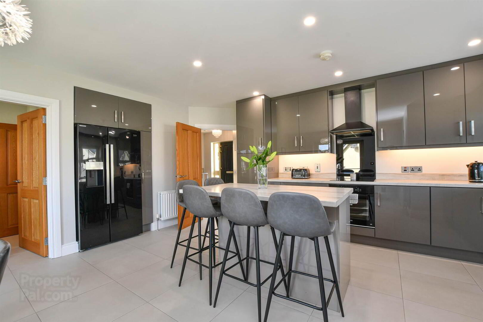 4 Strangford Manor 11 of 35