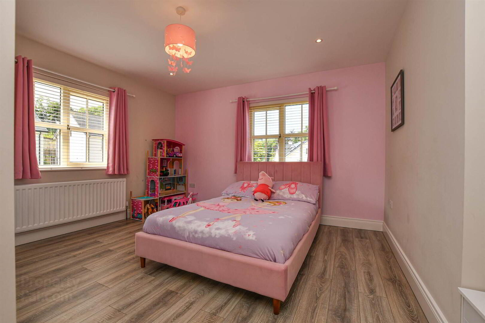 4 Strangford Manor 28 of 35