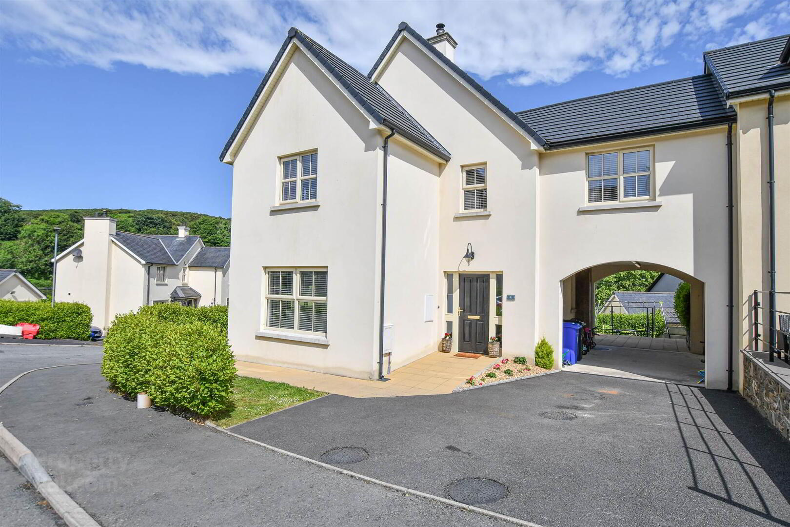 4 Strangford Manor 33 of 35