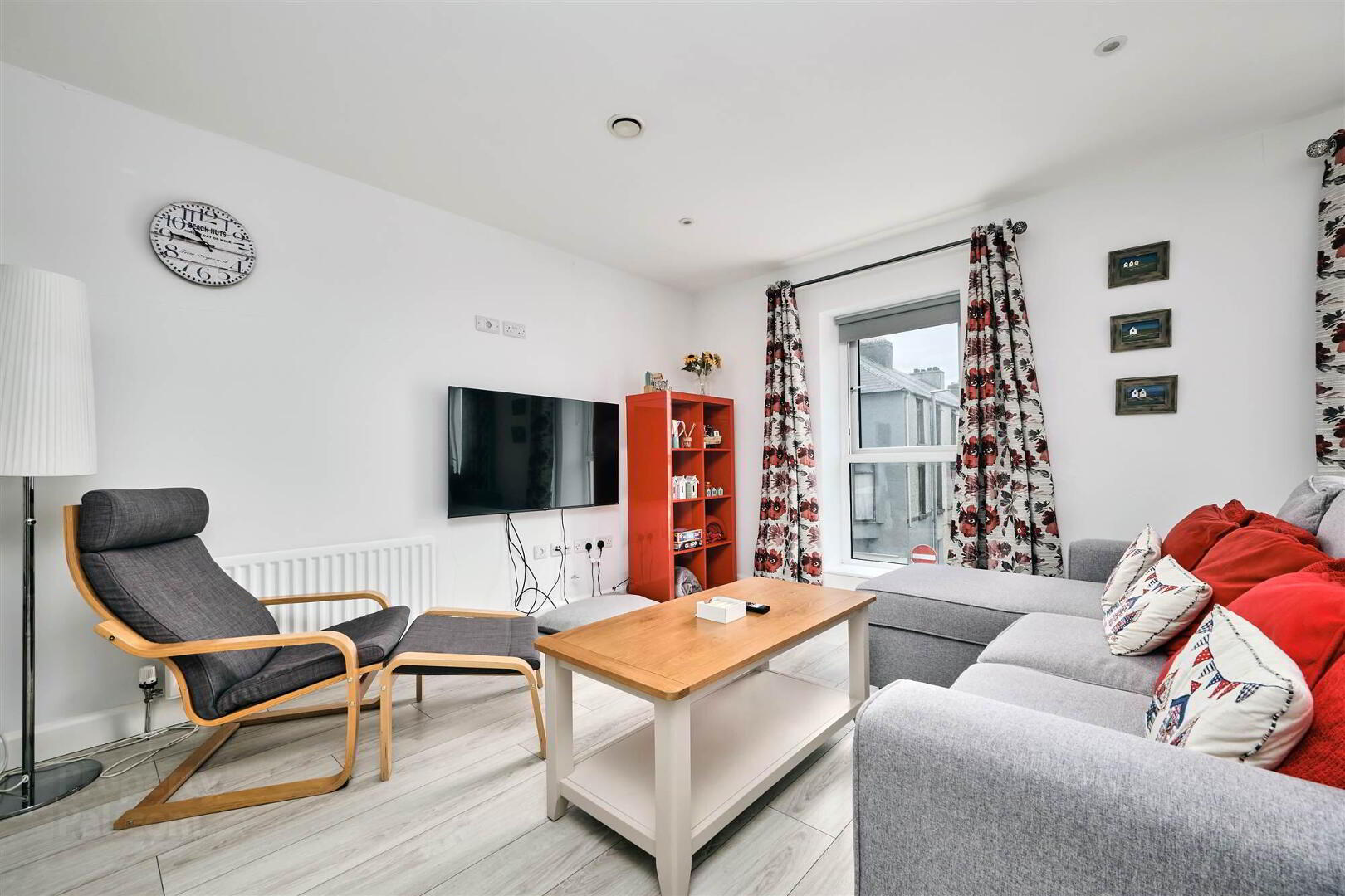 3 Dunluce View Apartments, 24 Dunluce Avenue 11 of 31