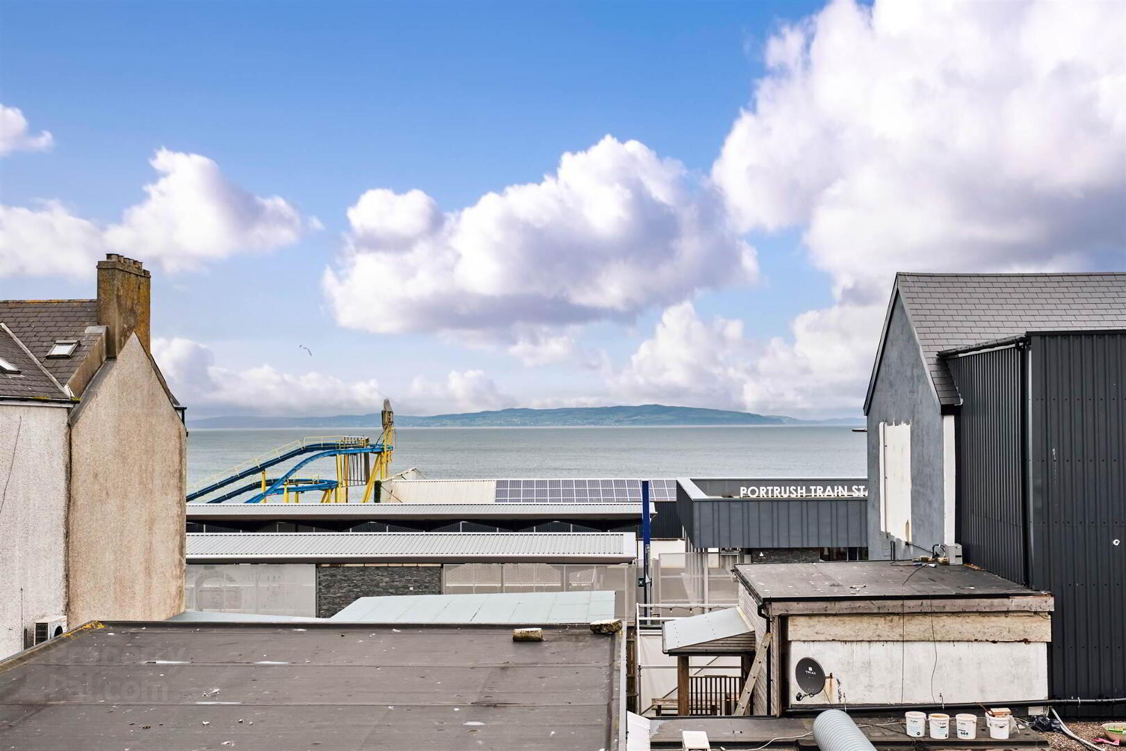 3 Dunluce View Apartments, 24 Dunluce Avenue 25 of 31