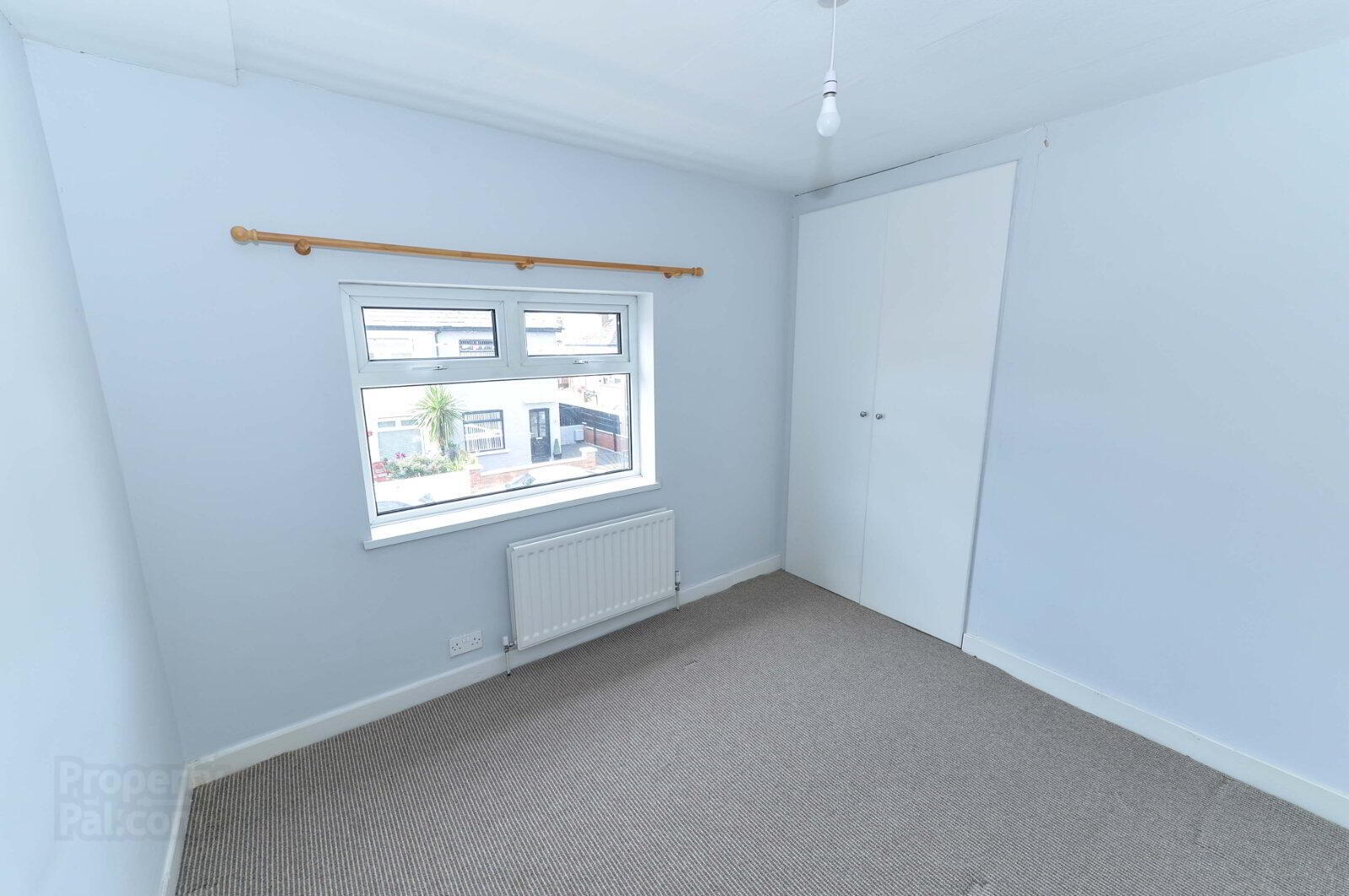 10 Dunraven Crescent 8 of 10