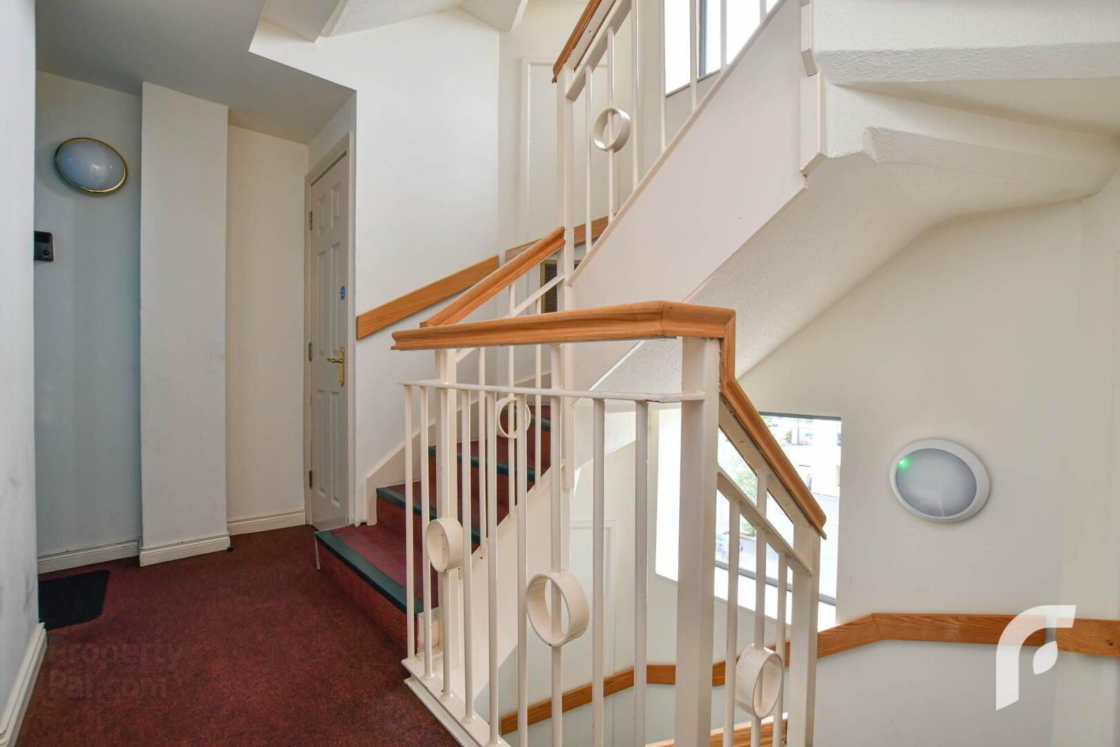 Apartment 16 St George`s Harbour 4 of 31