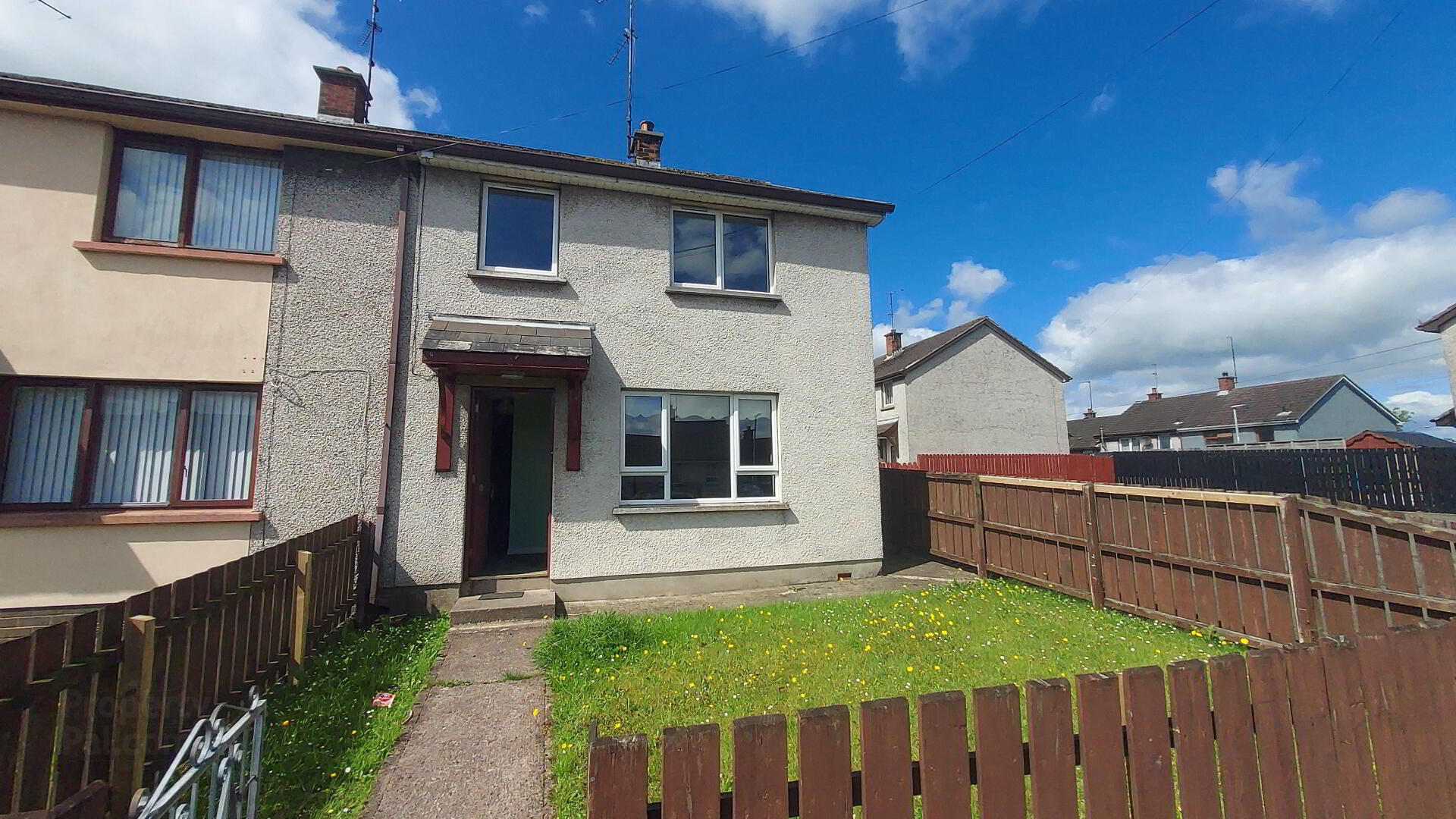 74 Shandon Park 2 of 13