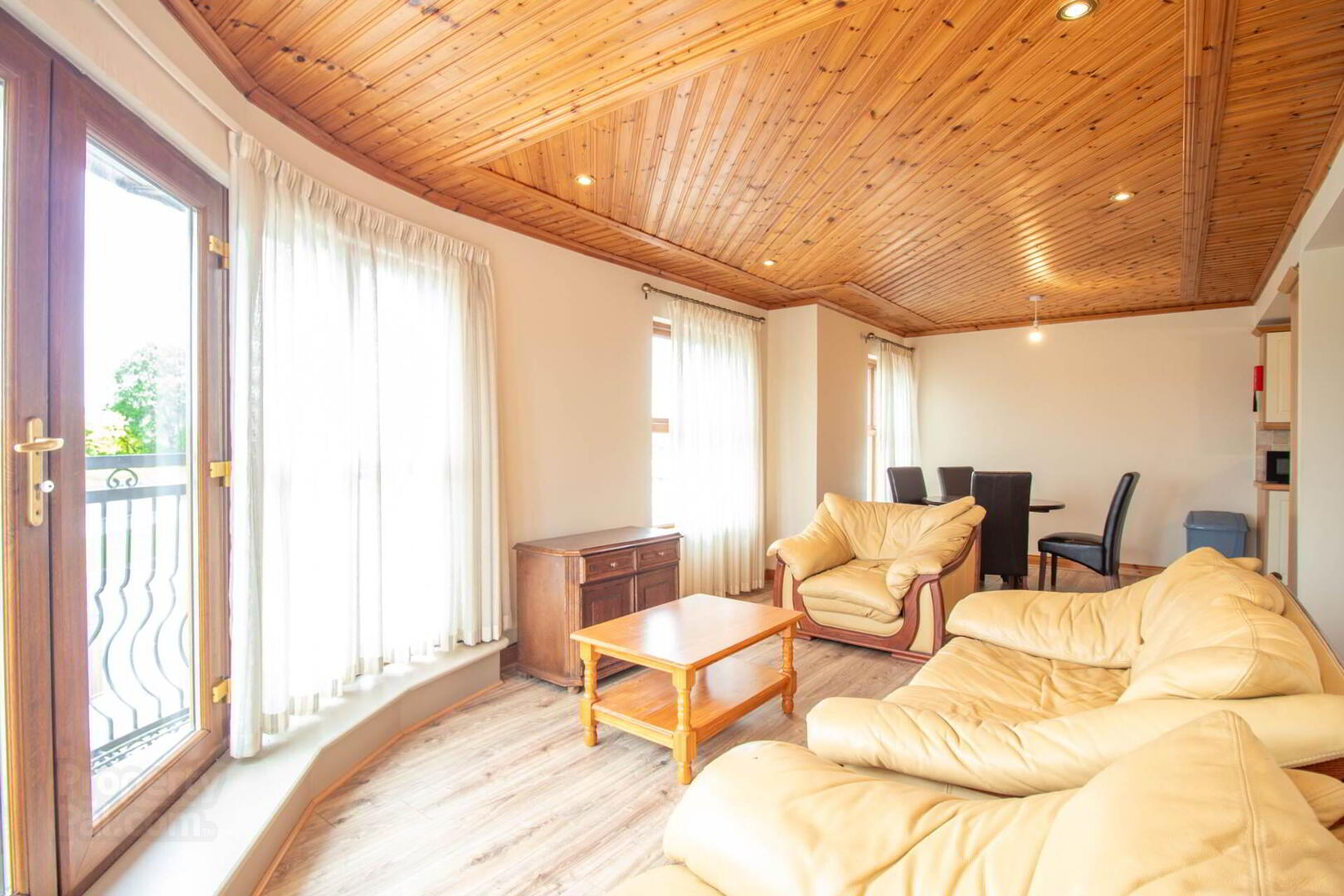 property description image