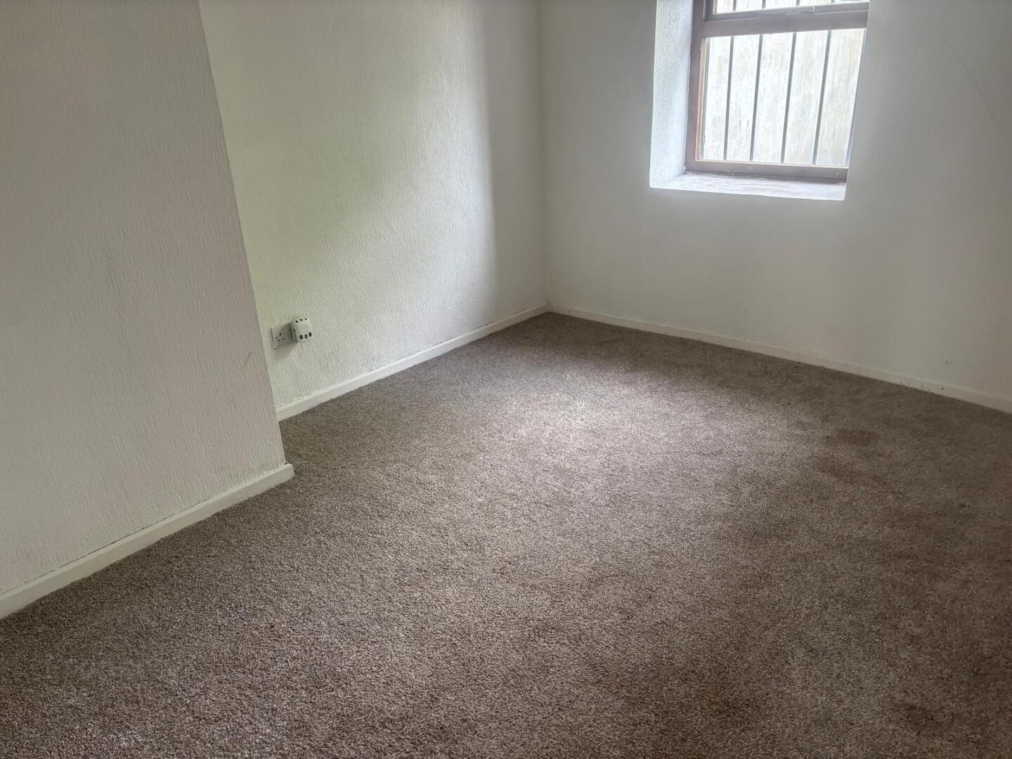 20 Rathfriland Street 8 of 11