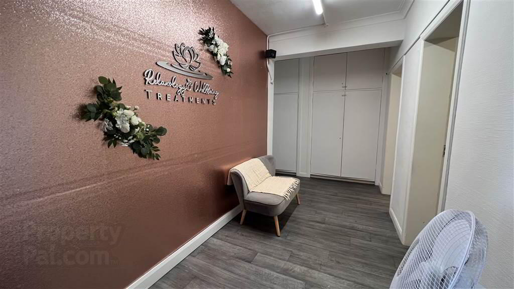 70a Andersonstown Road 3 of 18