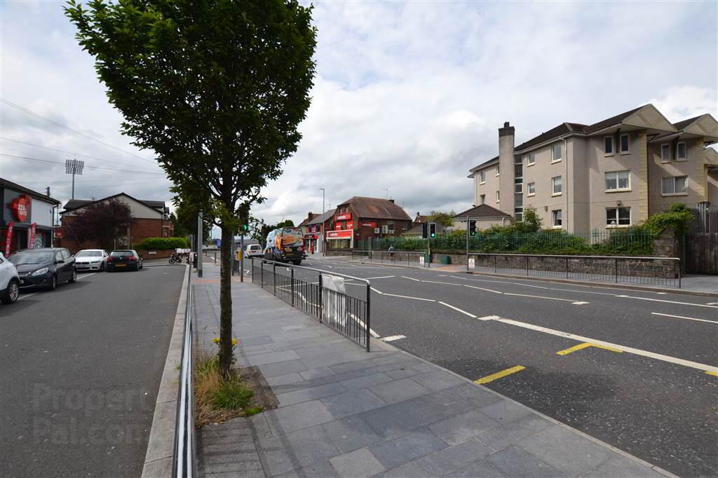 70a Andersonstown Road 18 of 18
