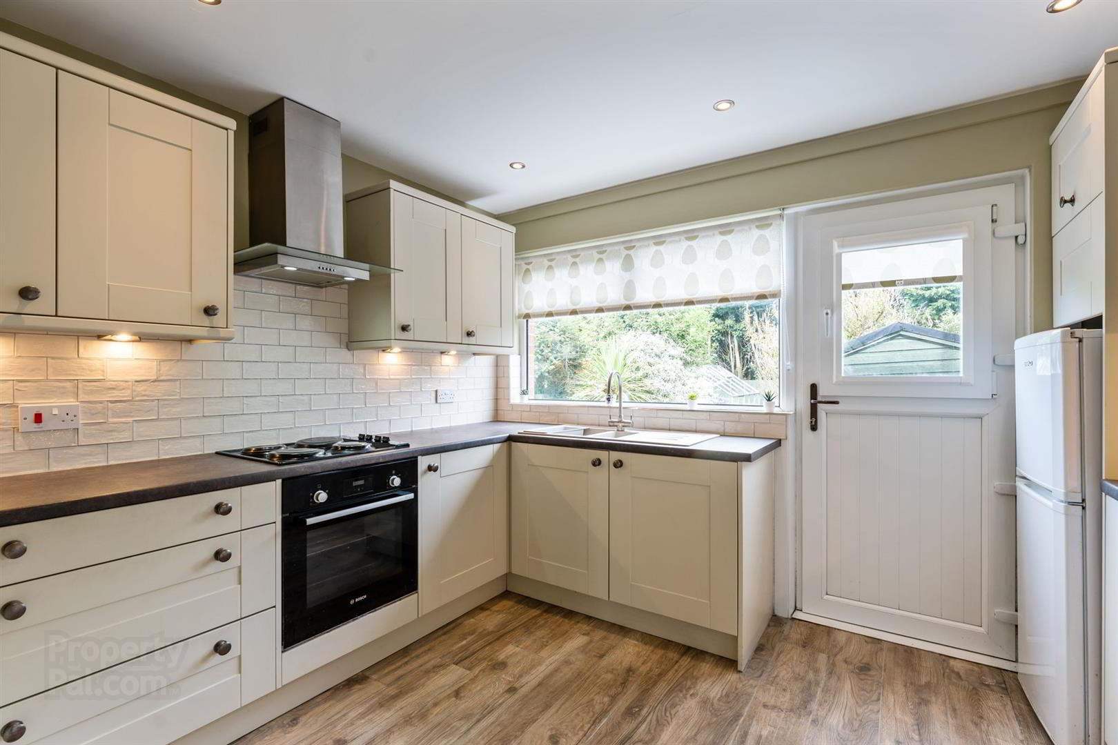 9 Ashbury Road 8 of 25