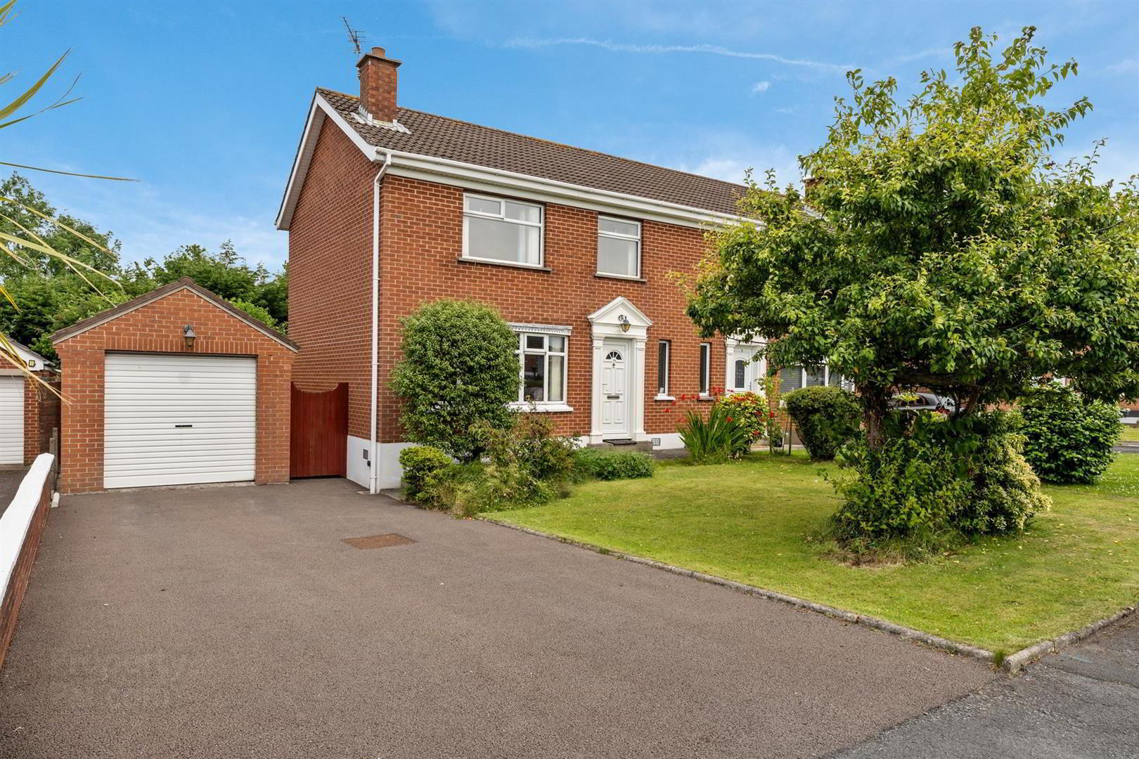 9 Ashbury Road 1 of 25