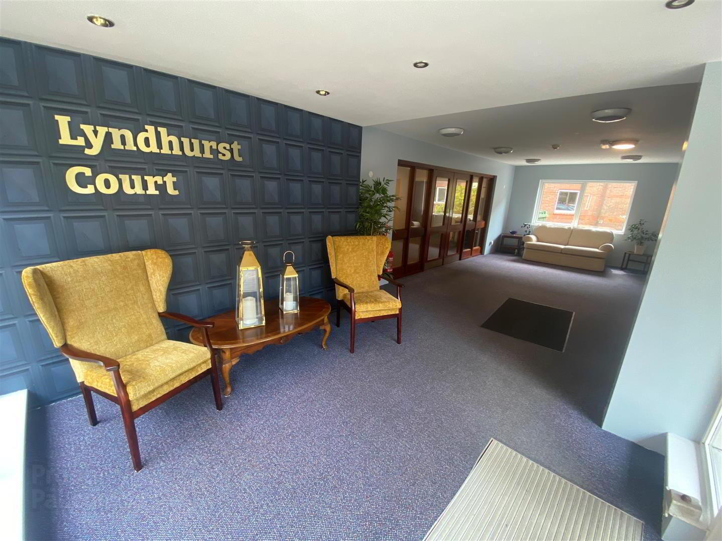 4 Lyndhurst Court 2 of 11