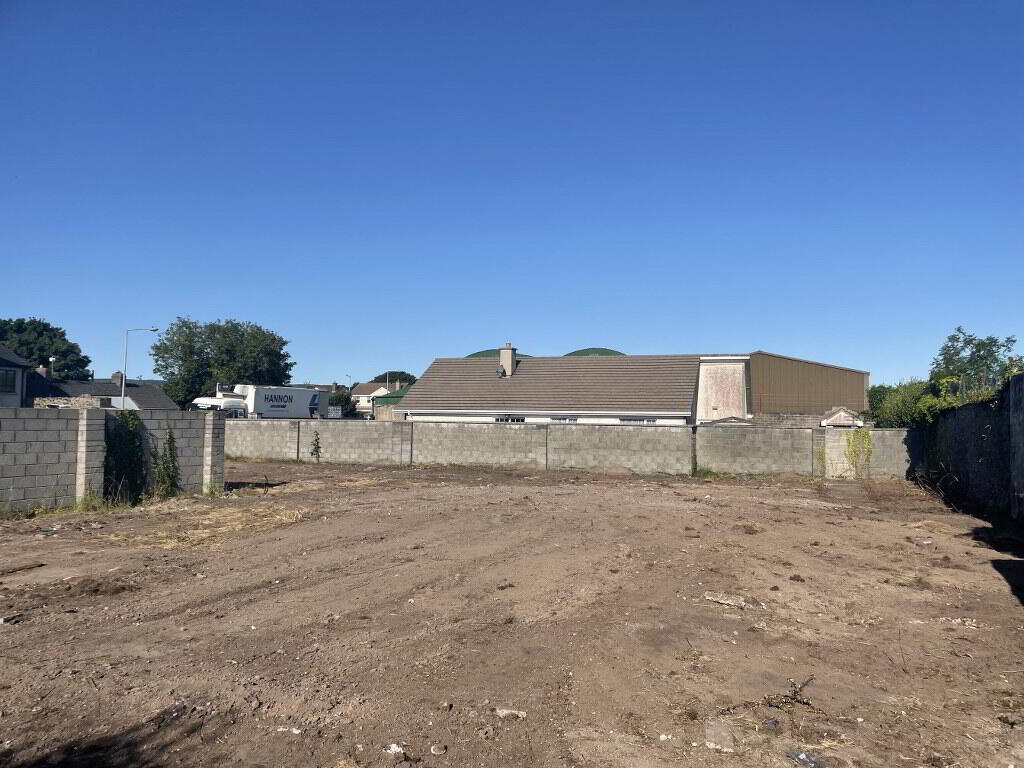 Development Site, With FPP For Four Homes 5 of 8