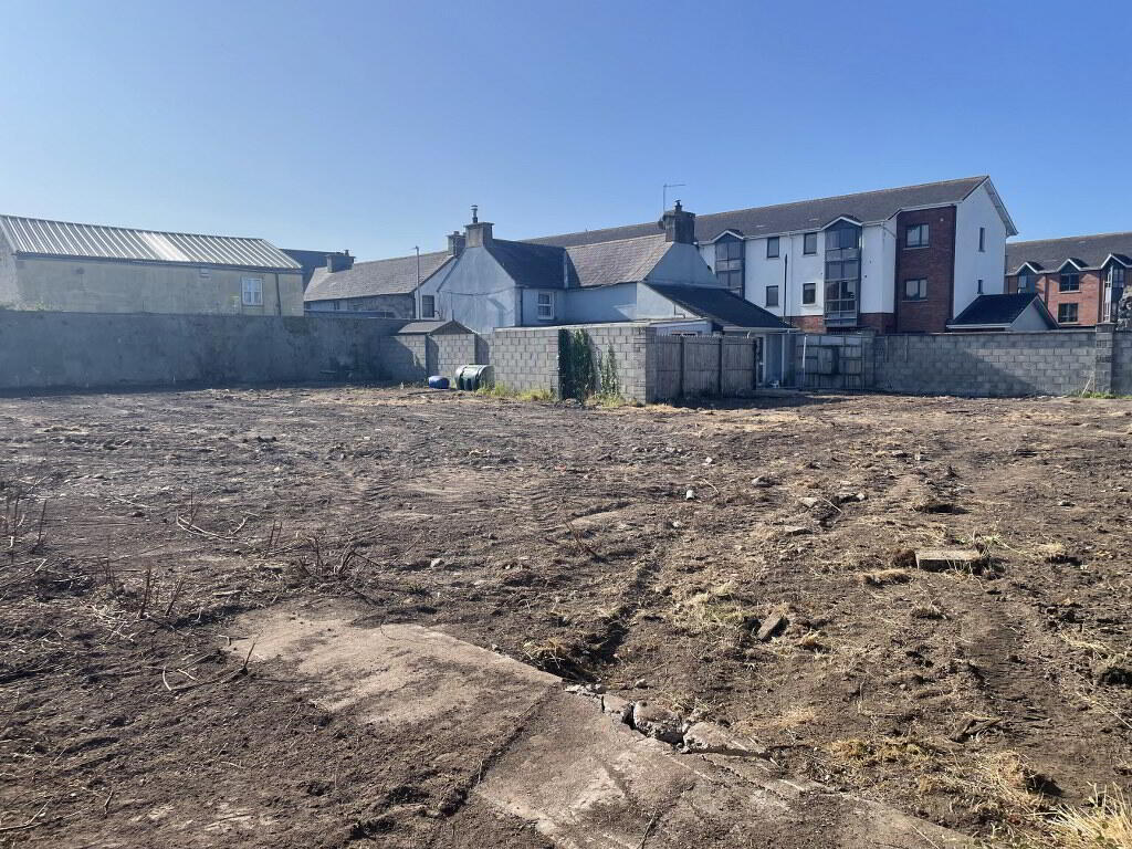 Development Site, With FPP For Four Homes 4 of 8