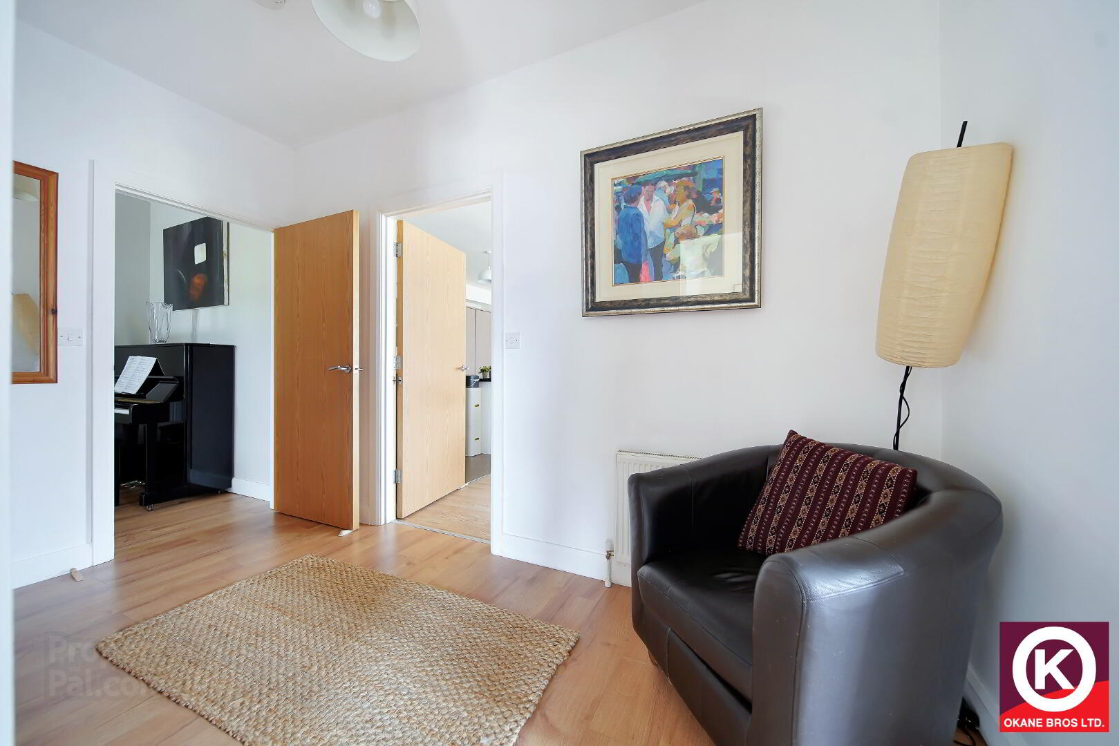 1 Highfield Court 16 of 31