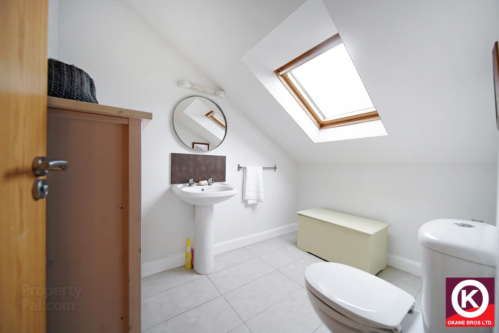 1 Highfield Court 27 of 31
