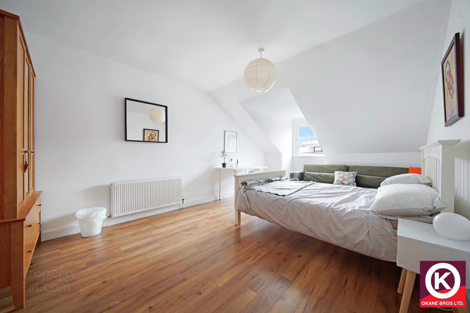 1 Highfield Court 28 of 31