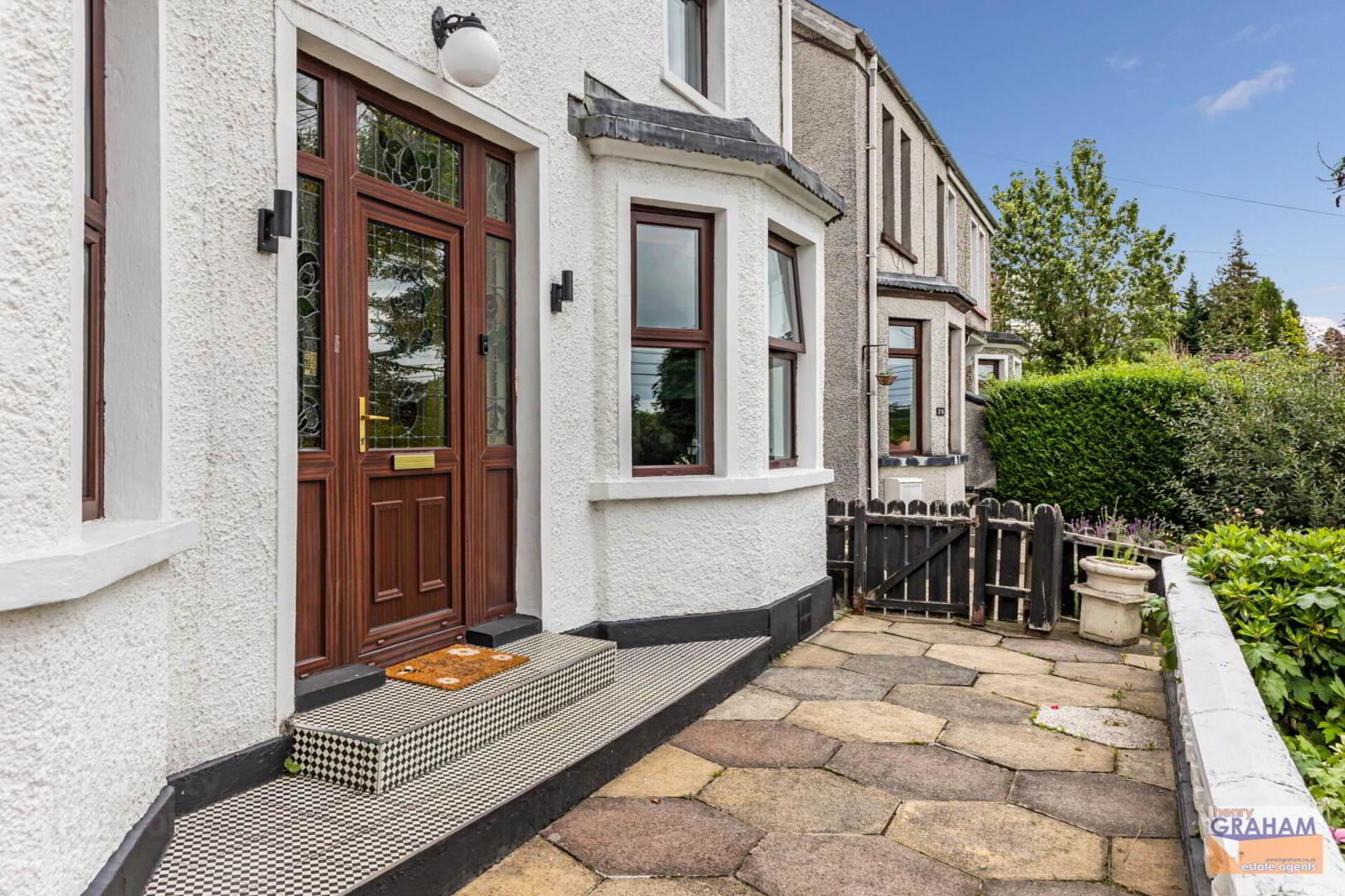 27 Hillsborough Road 3 of 31