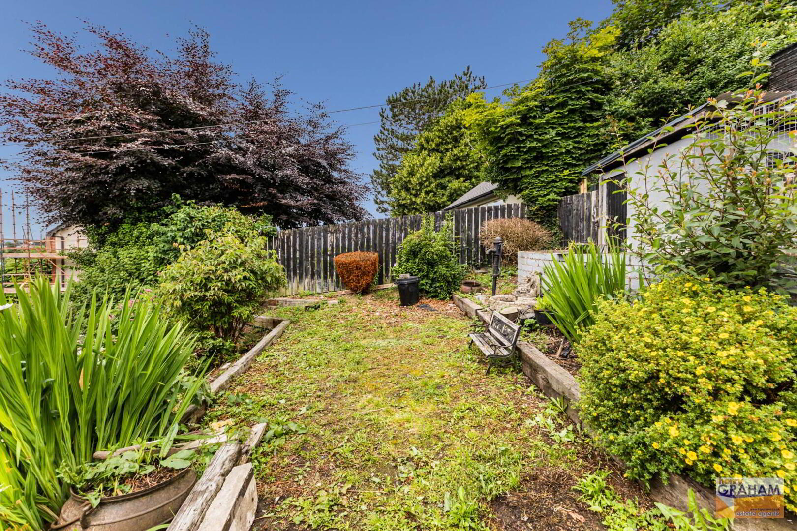 27 Hillsborough Road 29 of 31