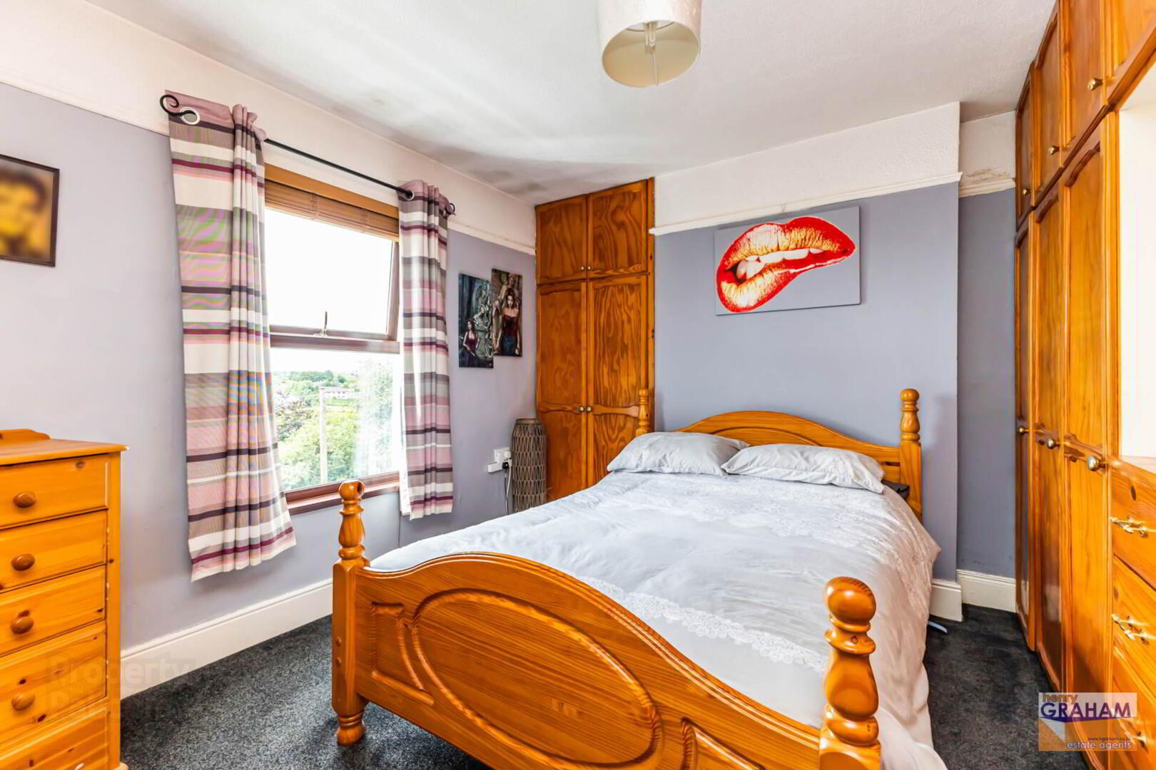 27 Hillsborough Road 21 of 31
