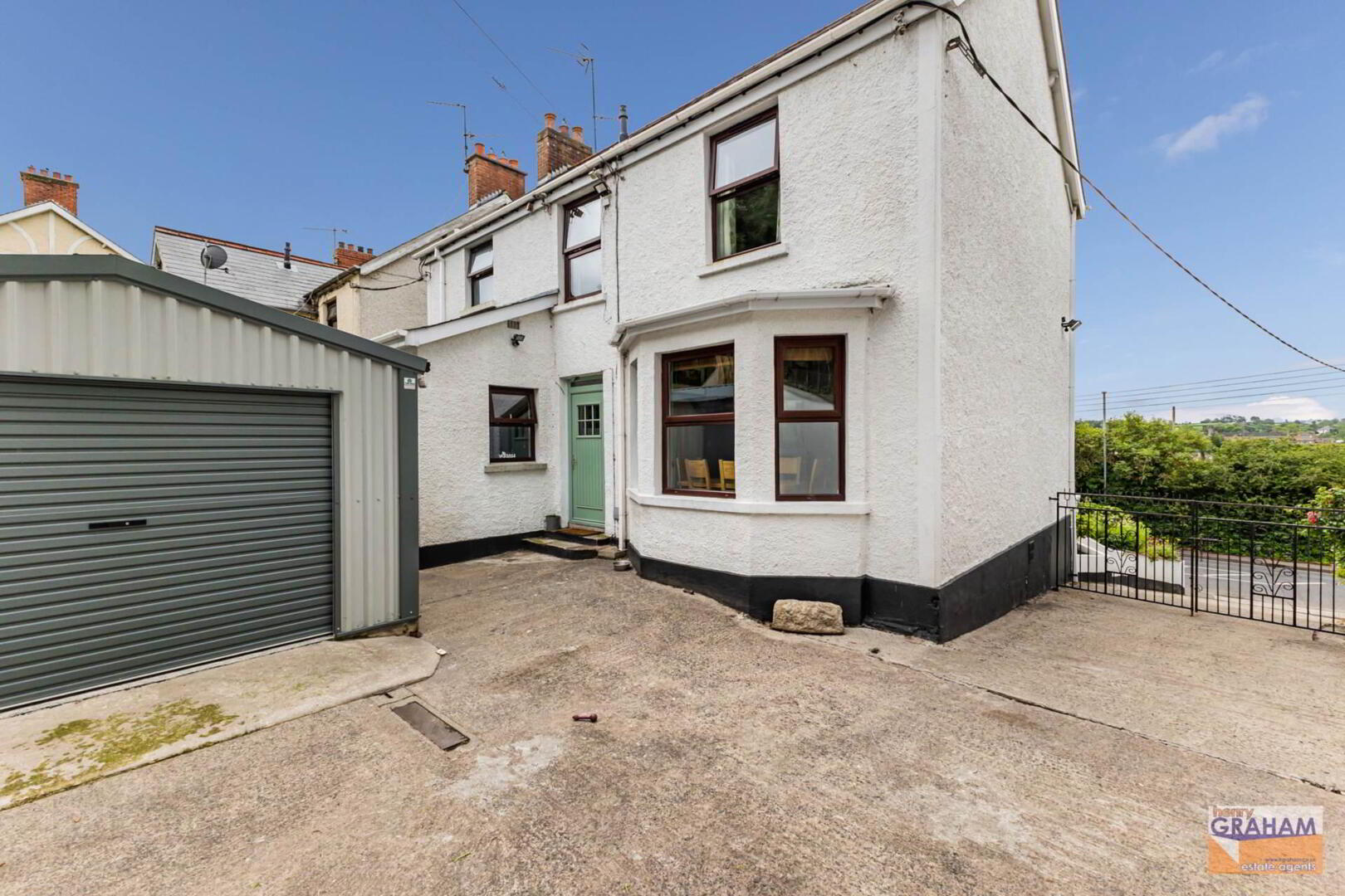 27 Hillsborough Road 27 of 31