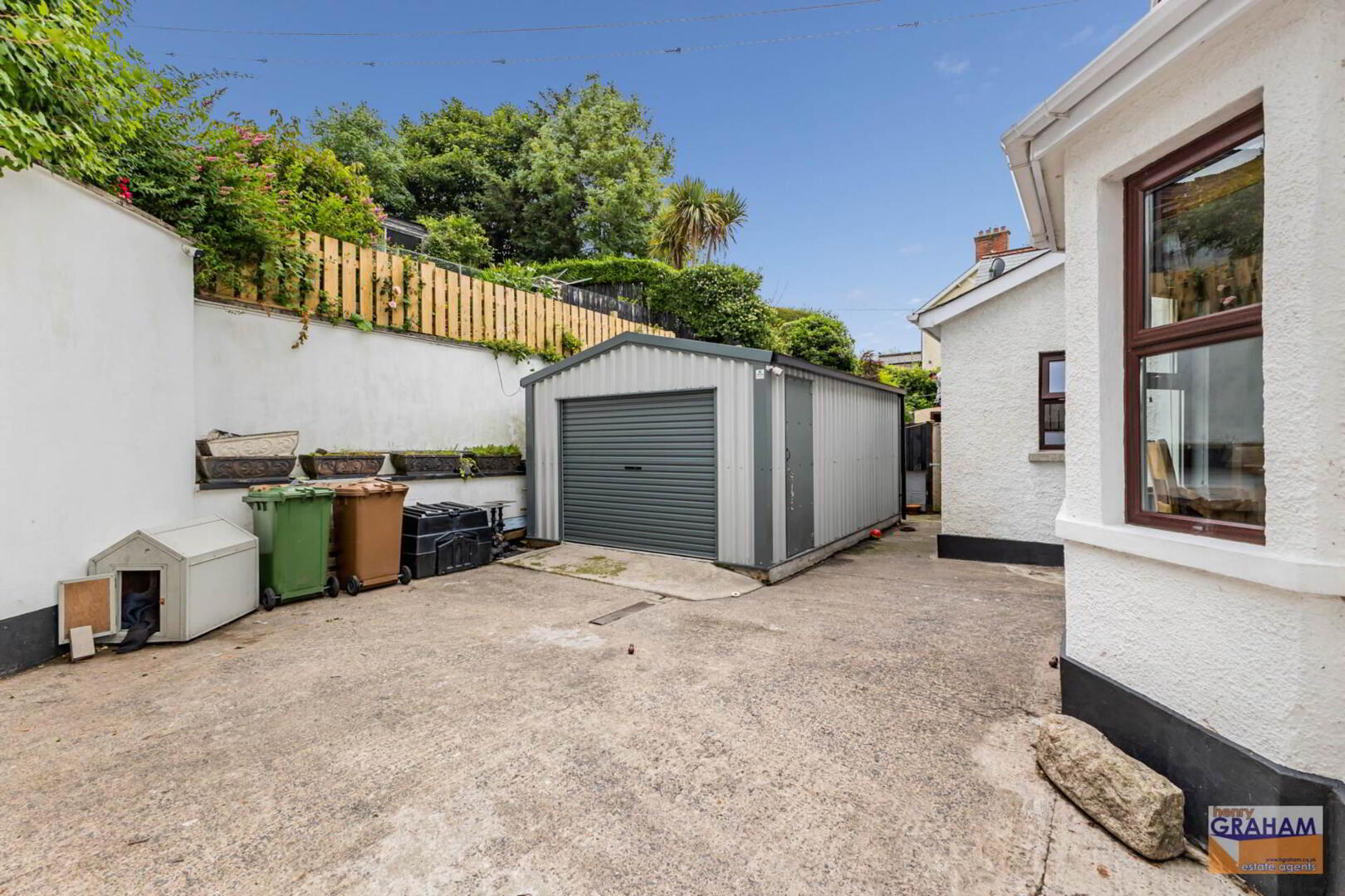 27 Hillsborough Road 26 of 31