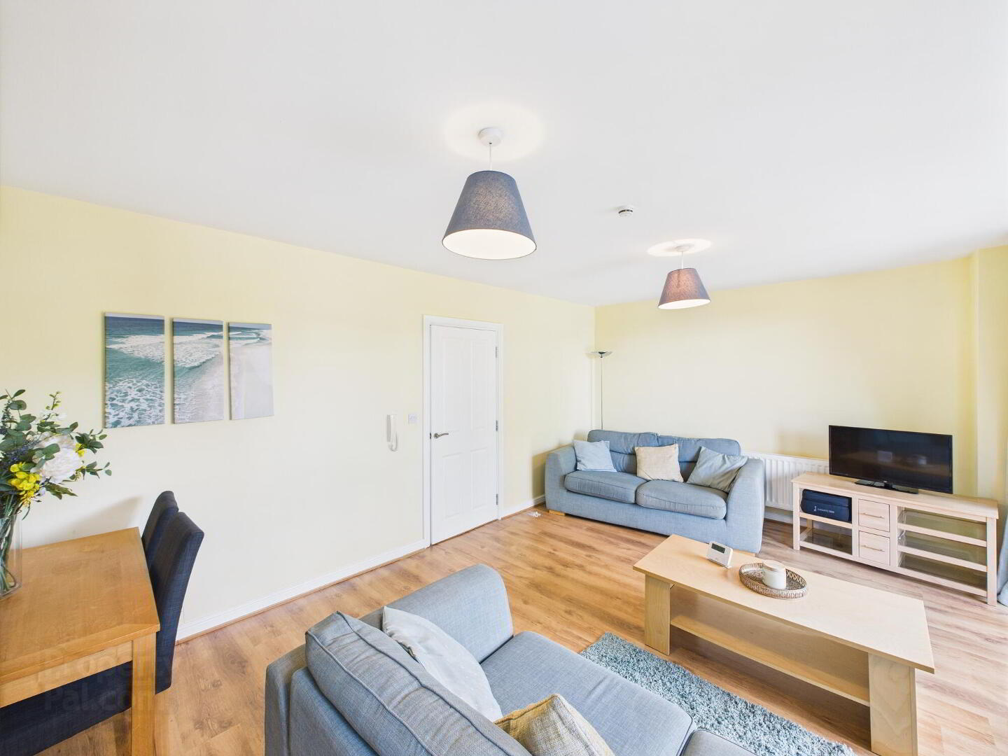 Apt 21 Bell Towers South, 3 Ravenhill Road 8 of 17