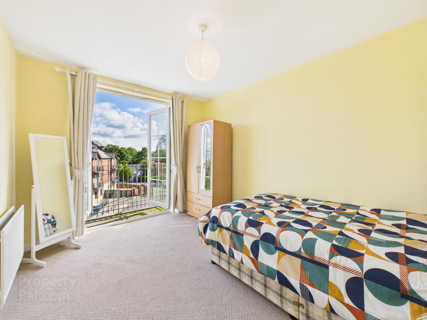 Apt 21 Bell Towers South, 3 Ravenhill Road 14 of 17