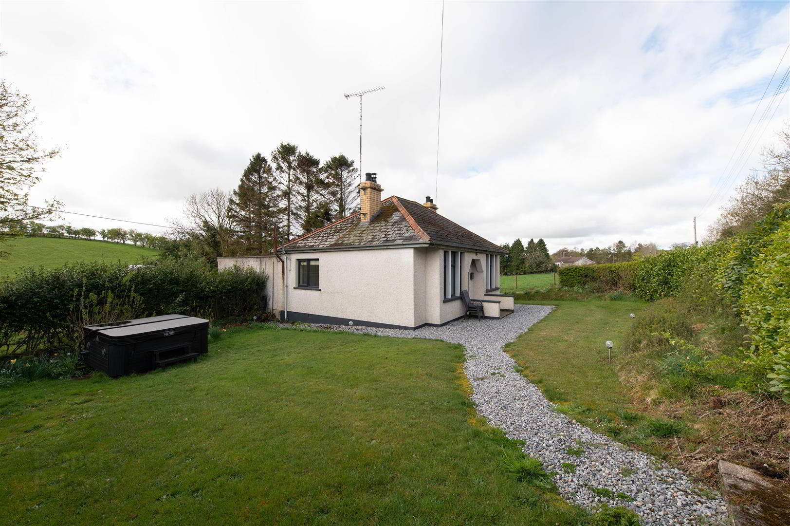 87 Ballynahinch Road 11 of 20