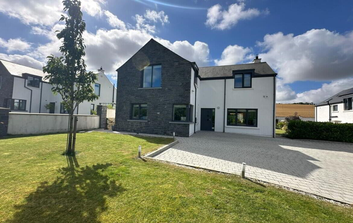3 Cnoc Rua 1 of 43