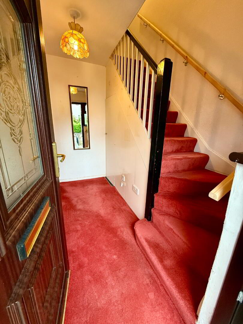 34 Erne Gardens 5 of 25