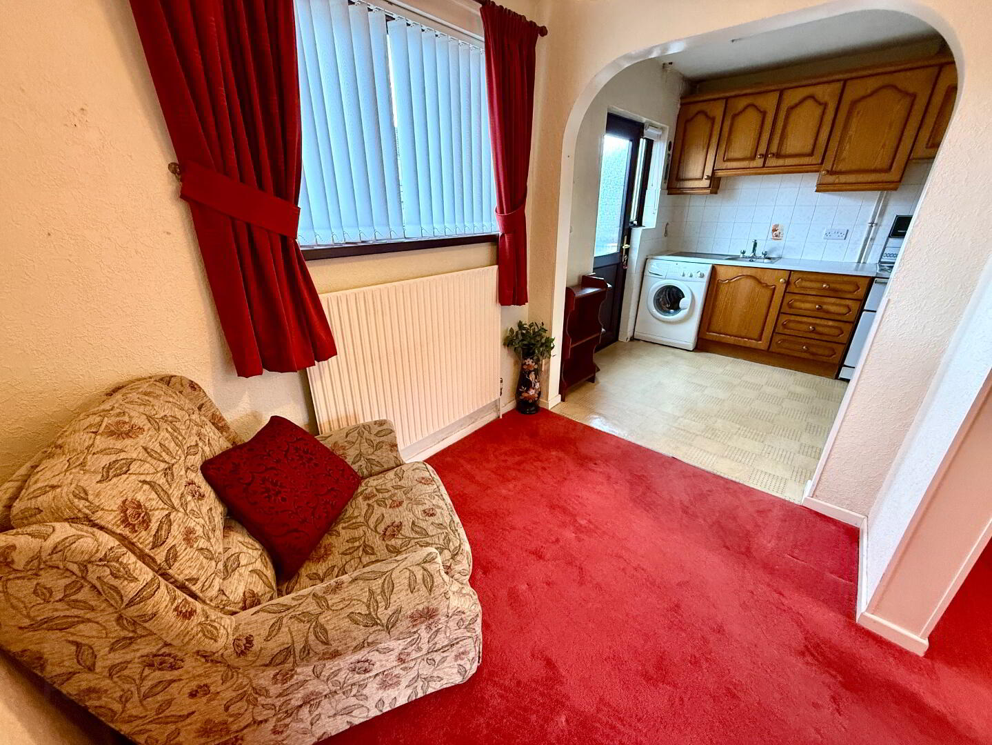 34 Erne Gardens 10 of 25