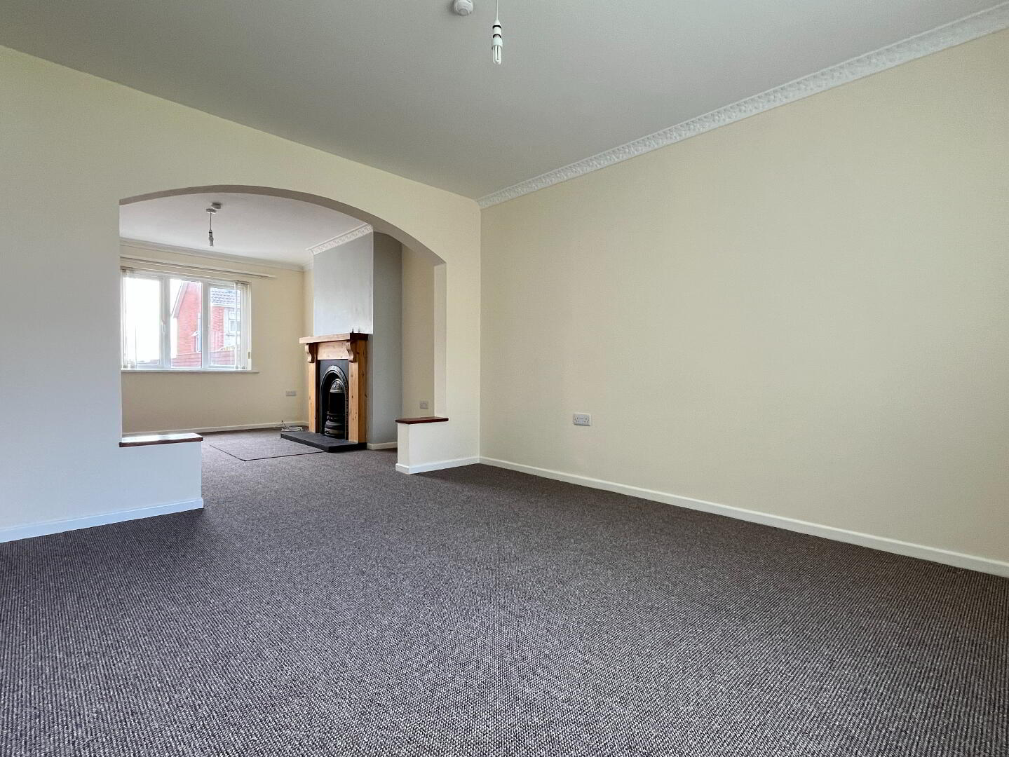 73 Wood Lane 5 of 25