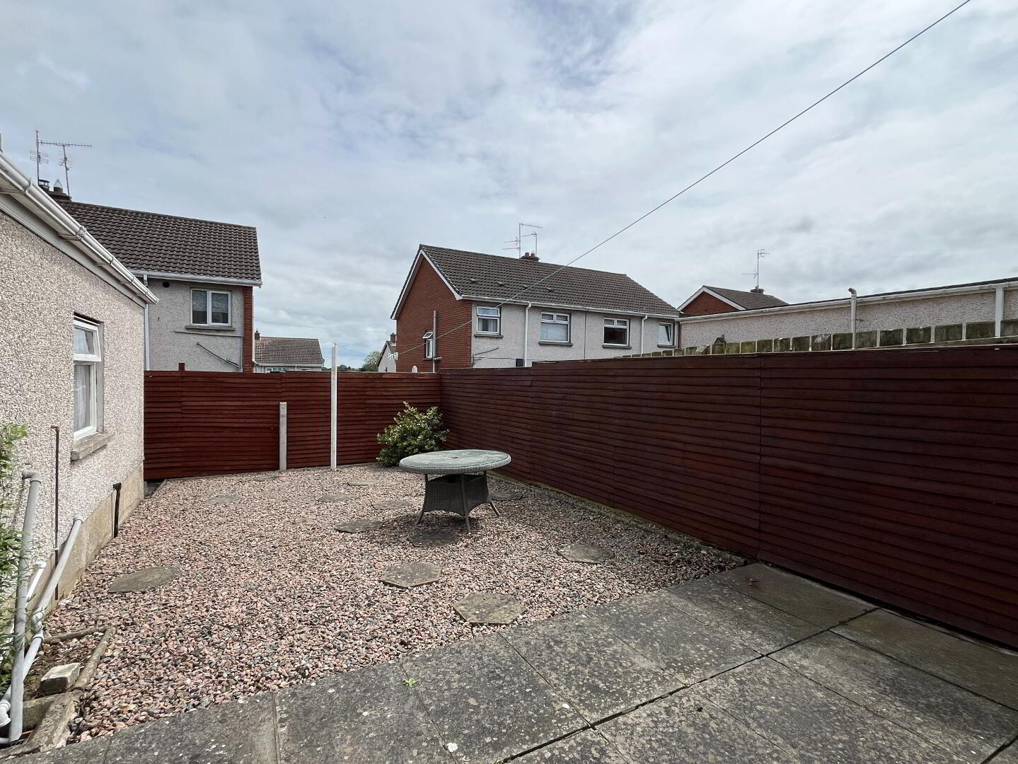 73 Wood Lane 24 of 25