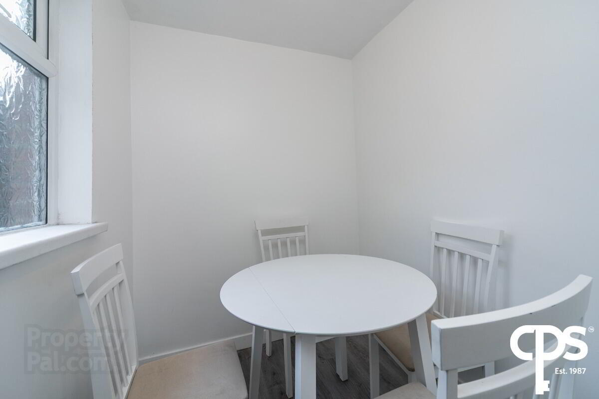 92 Benburb Street 6 of 14