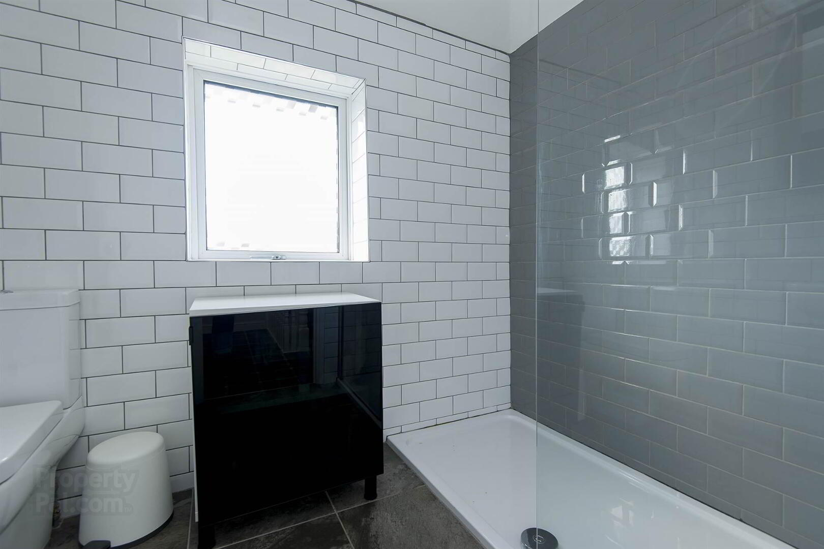 3 Month Rental @, 17 Orangefield Lane 16 of 22