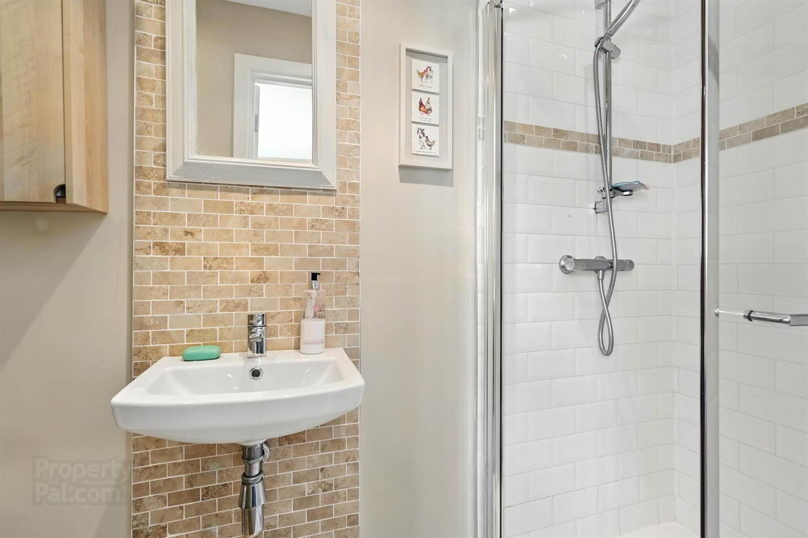 35 Loughries Road 17 of 37