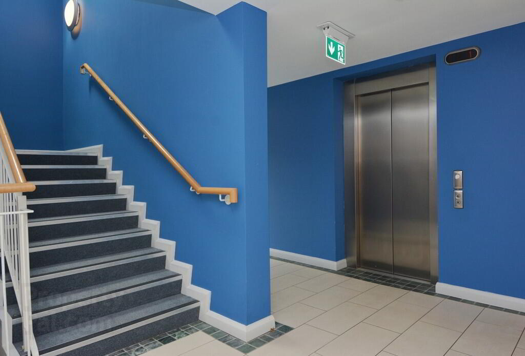 9 Apt. Lesley Plateau, 29 Bingham Street 3 of 18