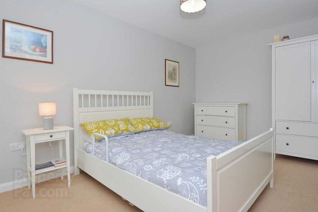 9 Apt. Lesley Plateau, 29 Bingham Street 8 of 18