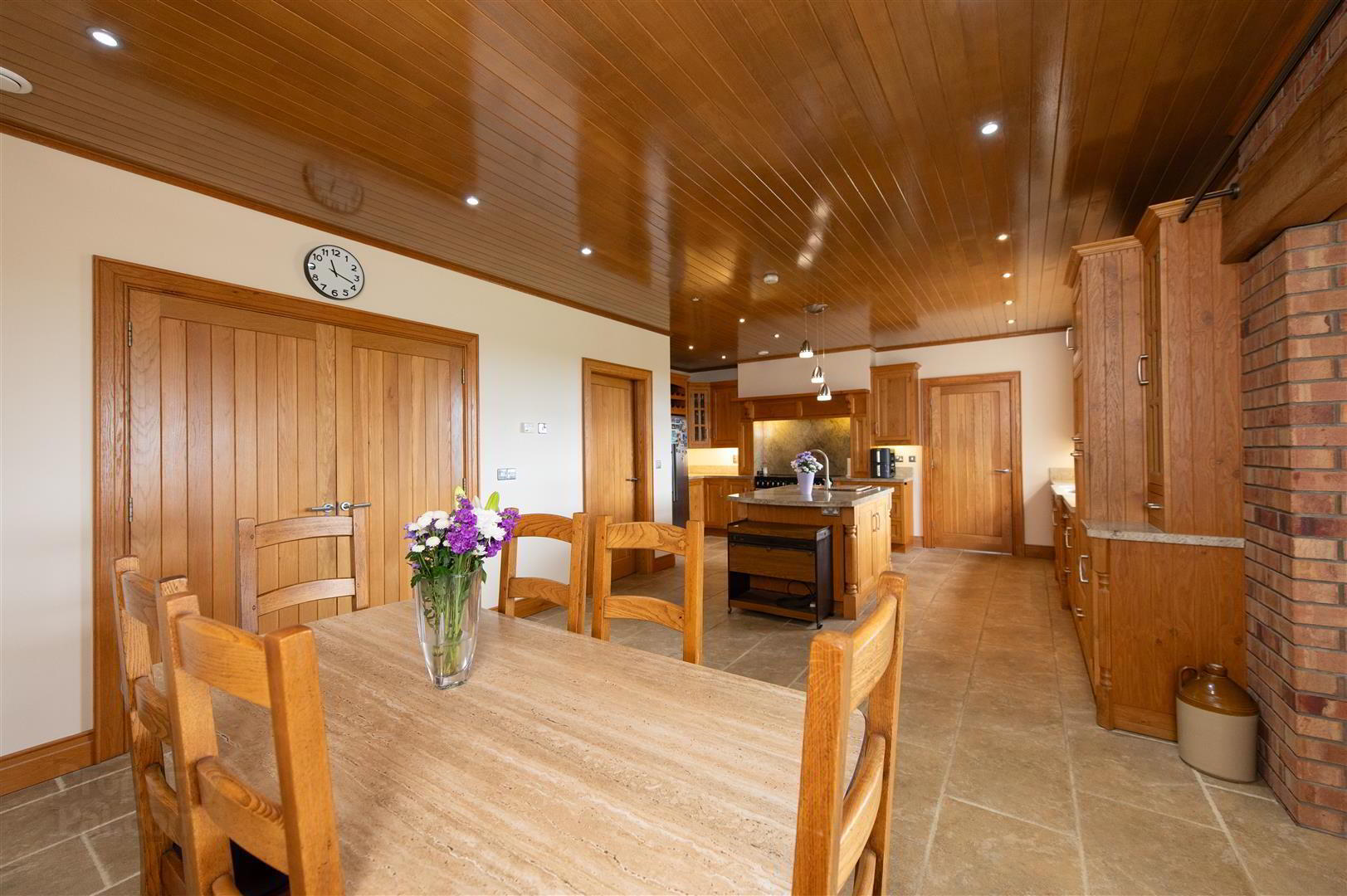 Hilltop Lodge, 44 Barrack Hill 16 of 49