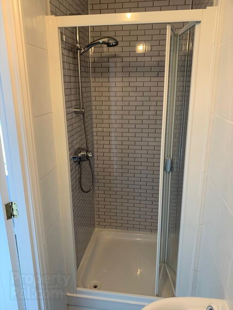 12 Larksborough Avenue 10 of 11
