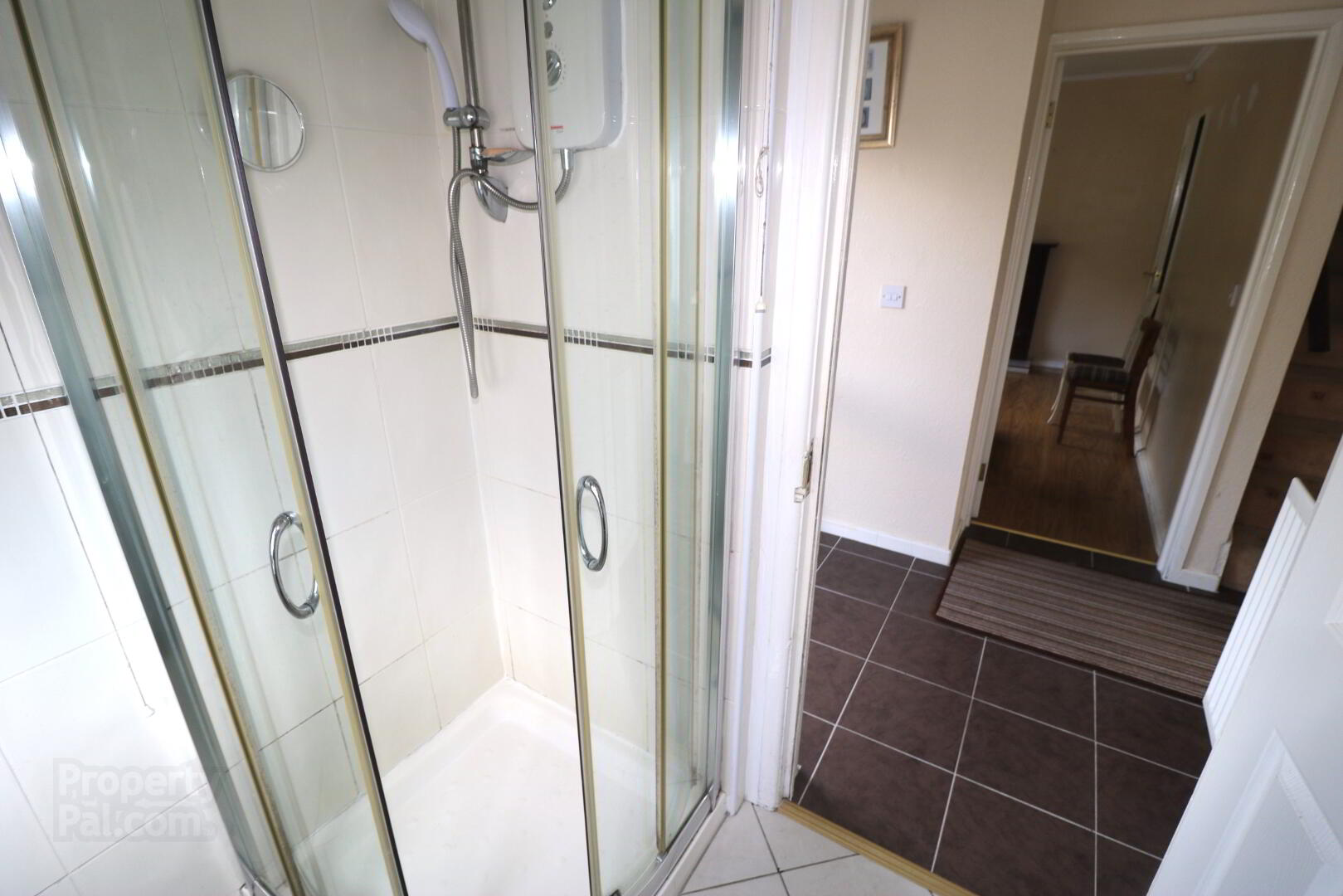 26 Craigs Road 4 of 12