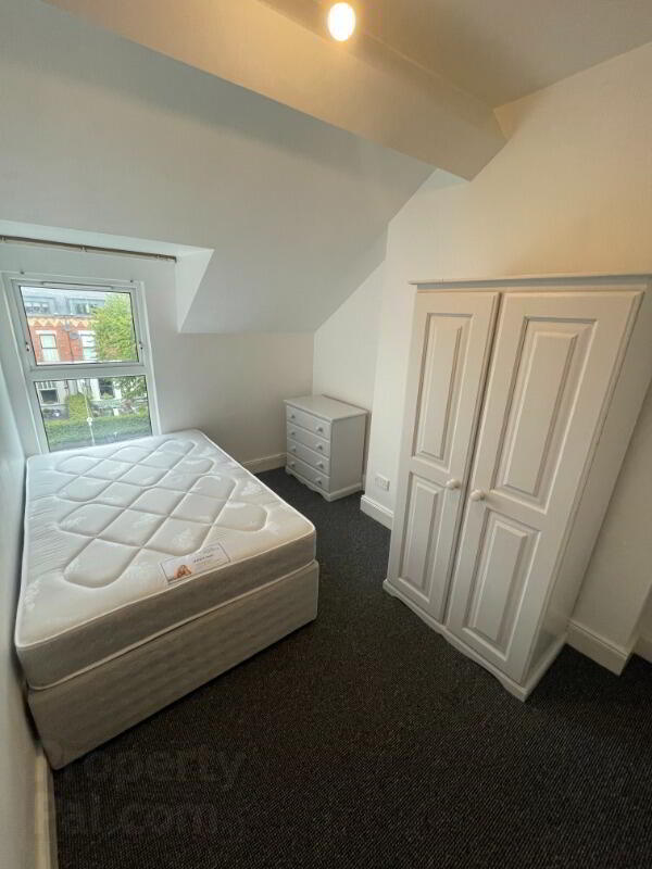 Unit 2, 37 South Parade 5 of 10